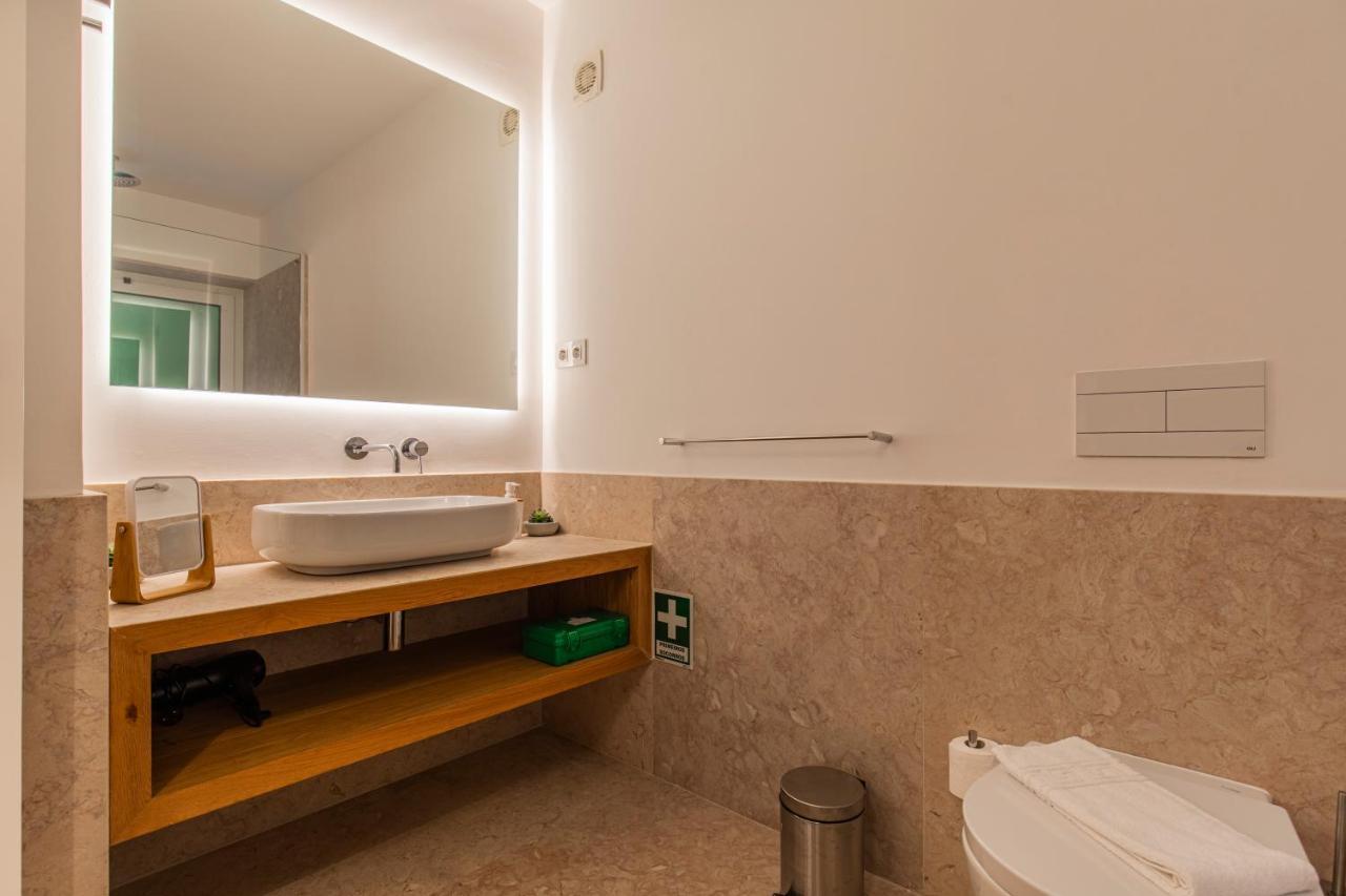 Upscale & Modern 2Bdr Apartment ลิสบอน ภายนอก รูปภาพ