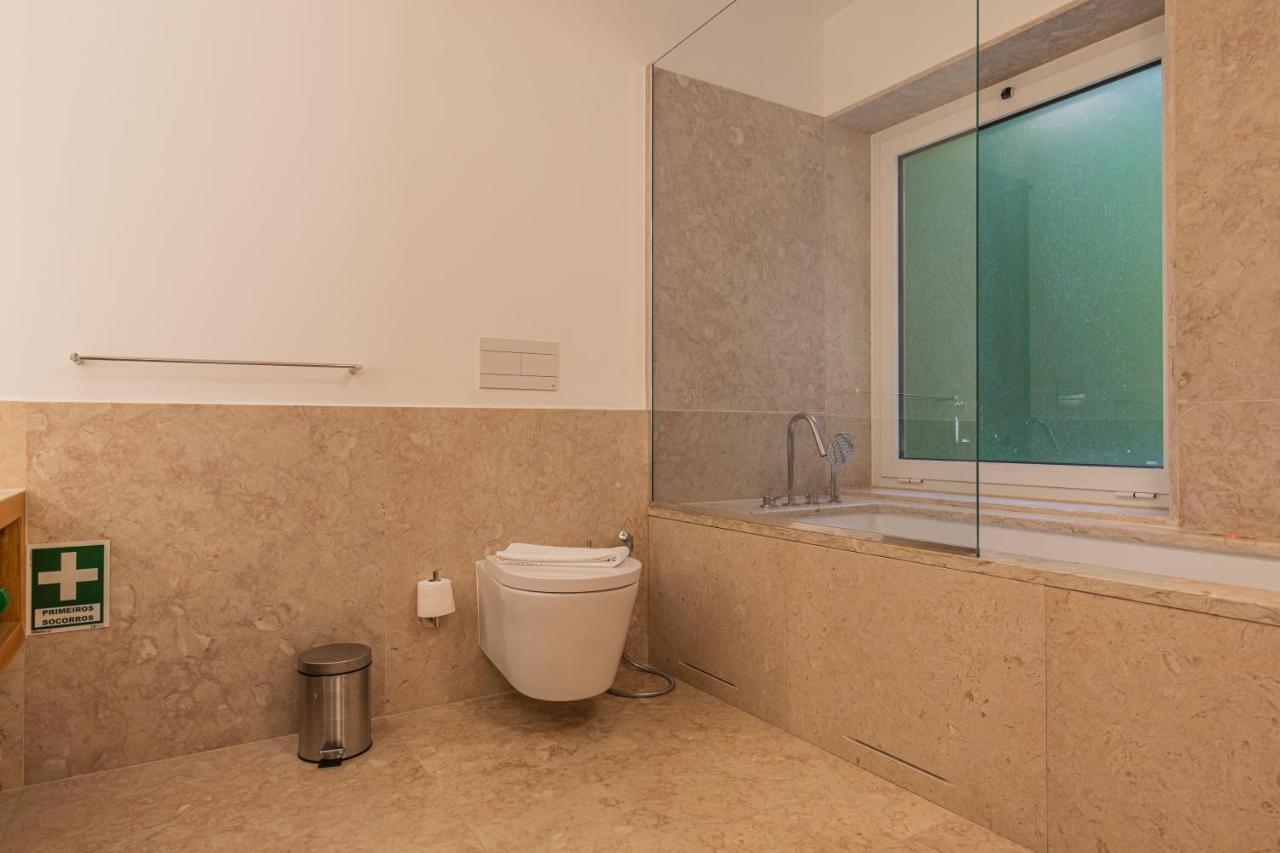 Upscale & Modern 2Bdr Apartment ลิสบอน ภายนอก รูปภาพ